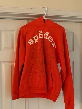 Spider Graphic Red Hoodie Sweatshirt